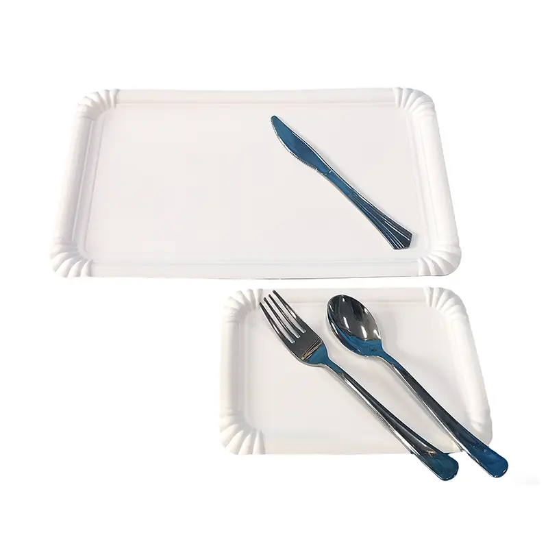 Đĩa giấy đựng bánh hình chữ nhật màu trắng